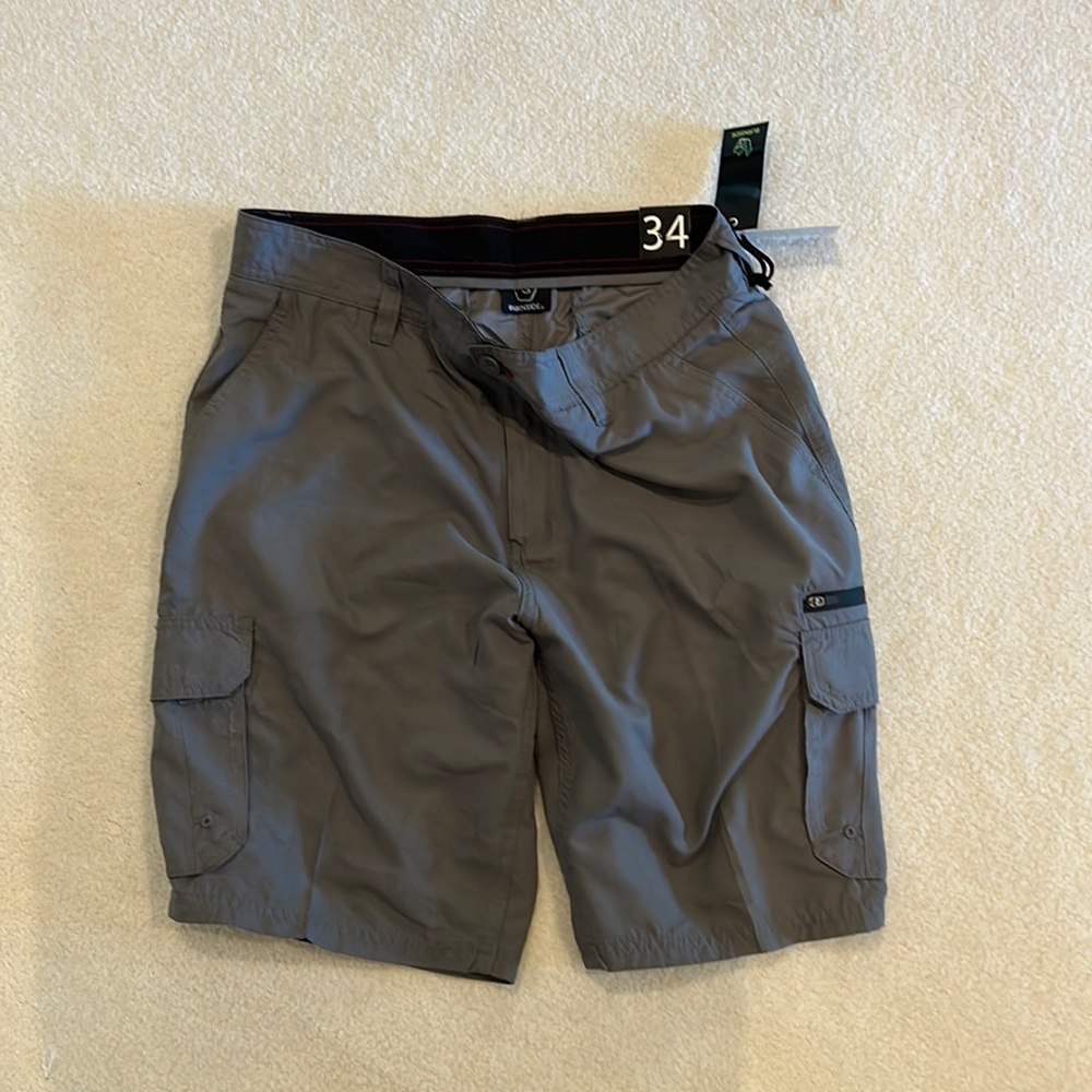 Burnside  size 34 men’s cargo shirt. NWT